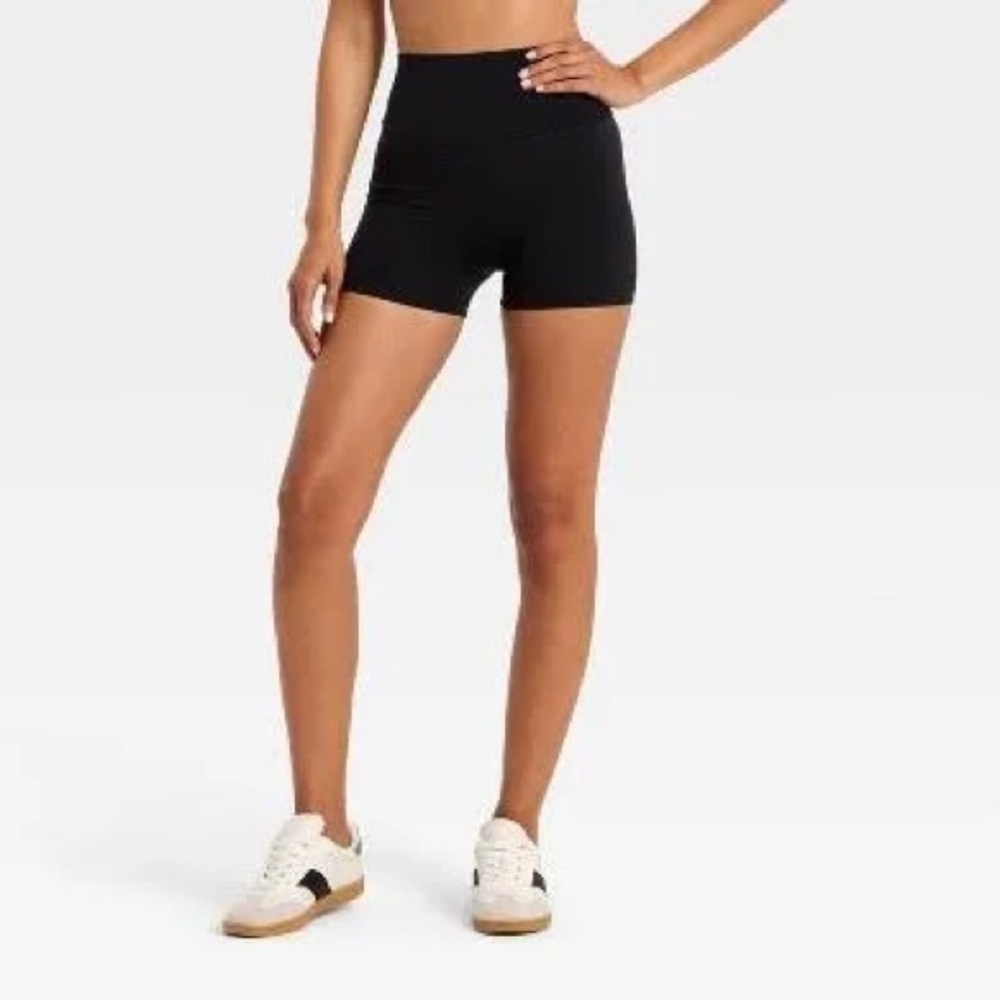 ALL IN MOTION Women's Super Flex Ultra High Rise 3" Bike Shorts Size Medium